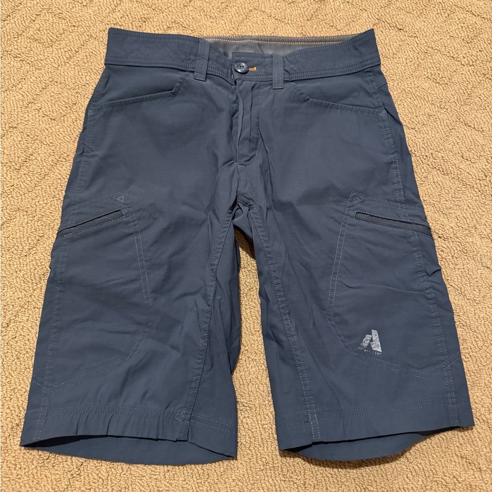 Eddie Bauer Men's Navy/Dark Gray Cargo Shorts